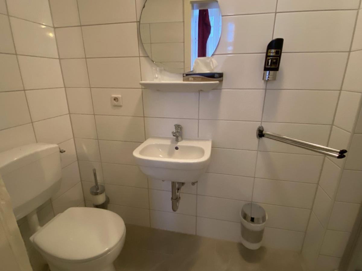 Weinzeit Kroev Kültér fotó
